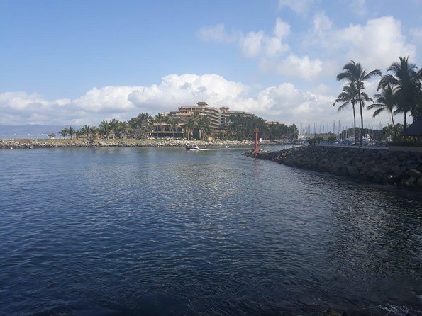 Whale Watching Cruise In Puerto Vallarta & Nuevo Vallarta - Getting to Puerto Mágico and finding your way fast