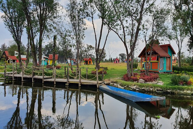 Xochimilco Barco Fiesta Tentacion 18+ with Open Bar and Tacos - Price and Value: Is $59 Worth It?