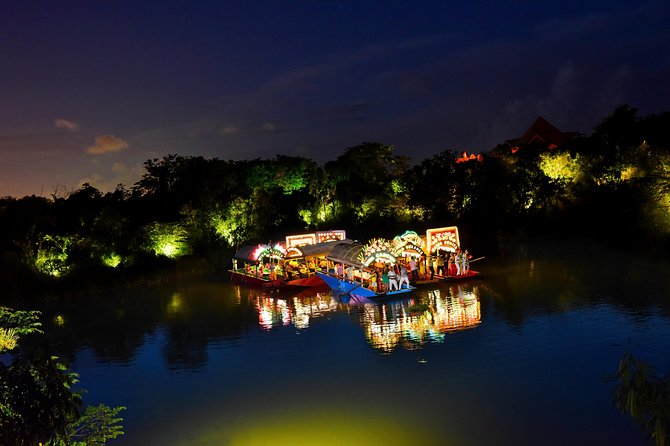Xoximilco Ticket: Boat Fiesta, Traditional Tasting & Tequila Bar - Timing and park rules that affect your evening