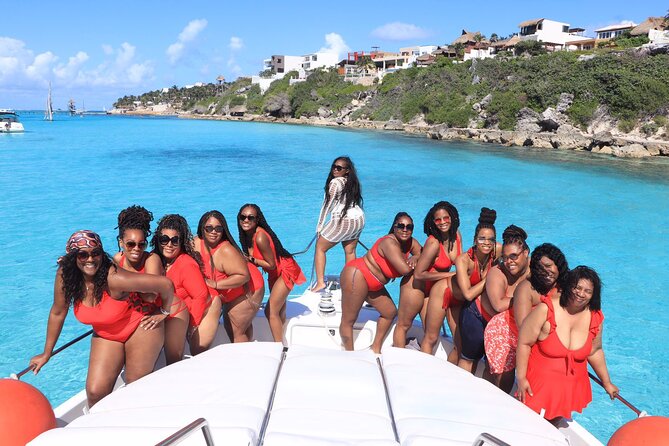 Yacht 48ft Rental in Cancun for up to 15 people - Crew and On-Board Experience: Why Service Makes the Difference