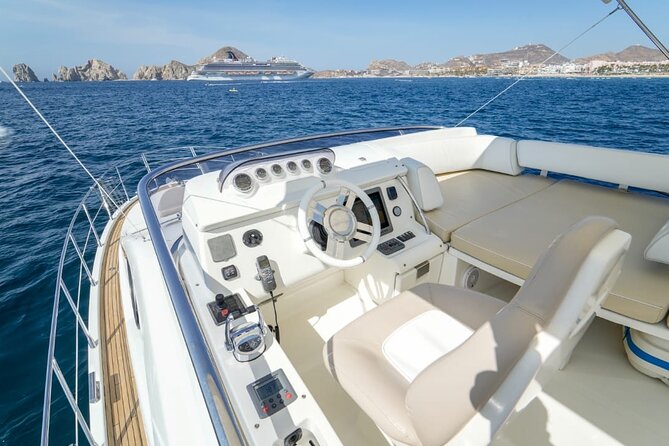 Yacht Azimut for rent in Cabo San Lucas - Getting to C Dock Marina and boarding the yacht smoothly