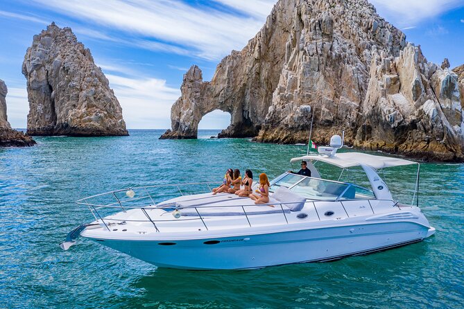 Your Own Private Luxury Yacht Experience in Cabo San Lucas - Cruising Land’s End: Sea Lions, Lover’s Beach, and the Pacific Coast
